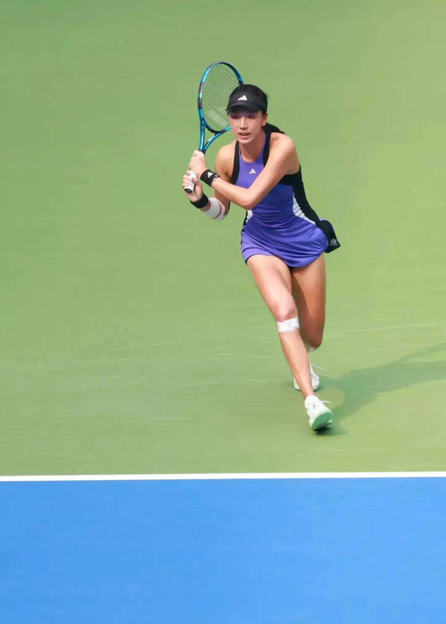 的体育总监 的体育总监