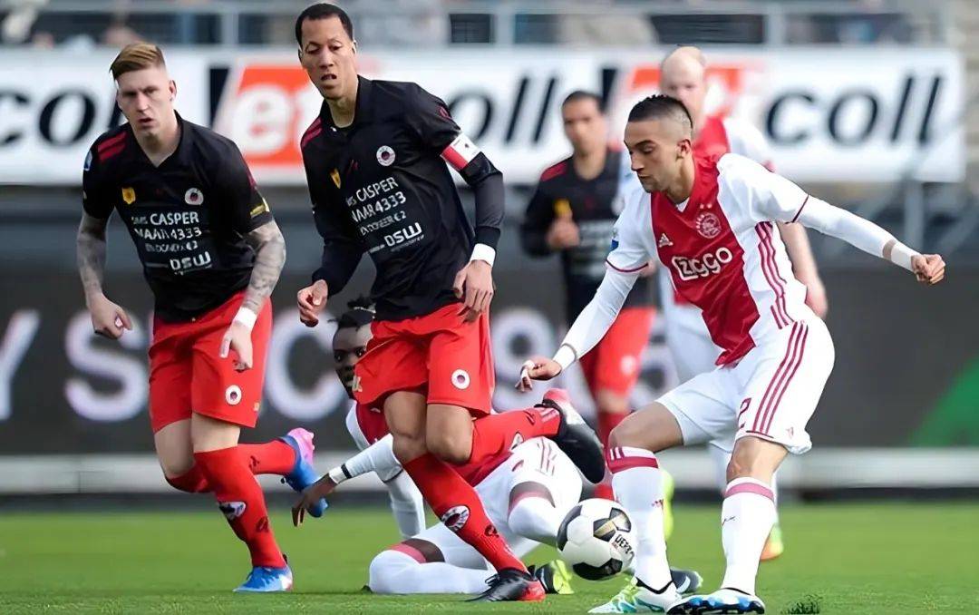 青训比赛中 青训比赛中