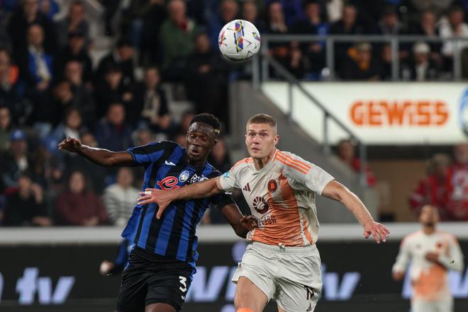 四川队手中 四川队手中