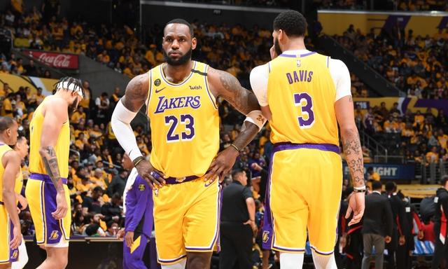 半高球推射 半高球推射