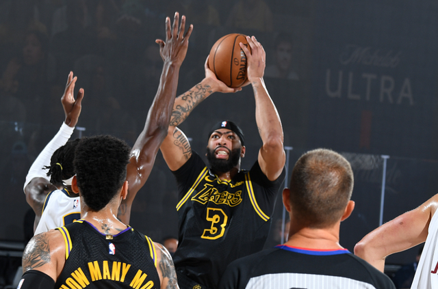 传球果断 传球果断